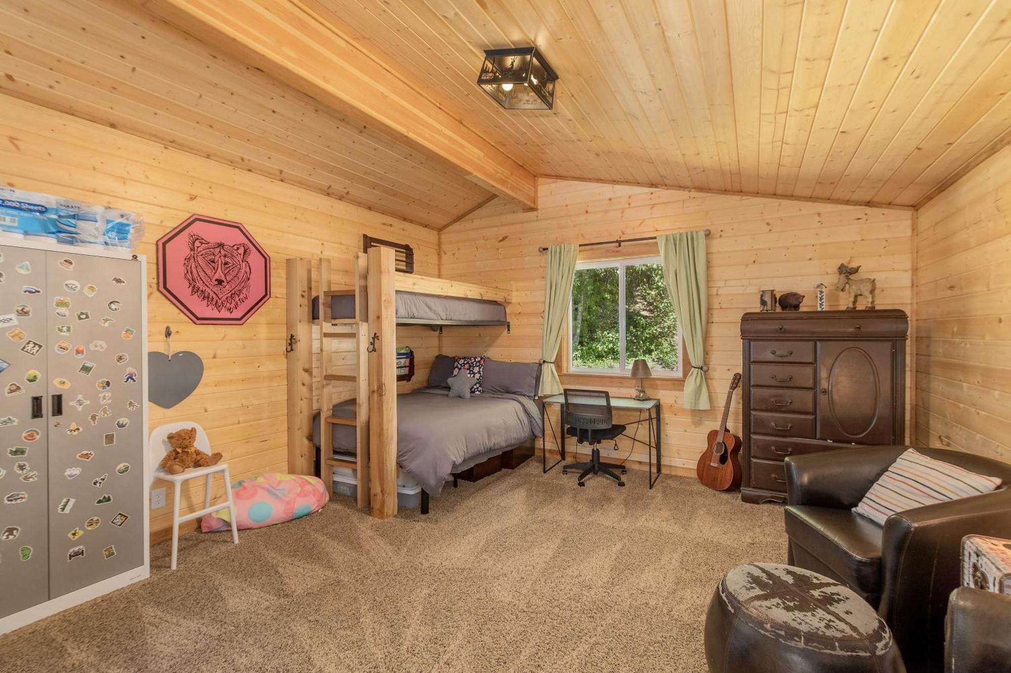 ליבנוורת' Lil Bigfoot Chalet By Nw Comfy Cabins מראה חיצוני תמונה