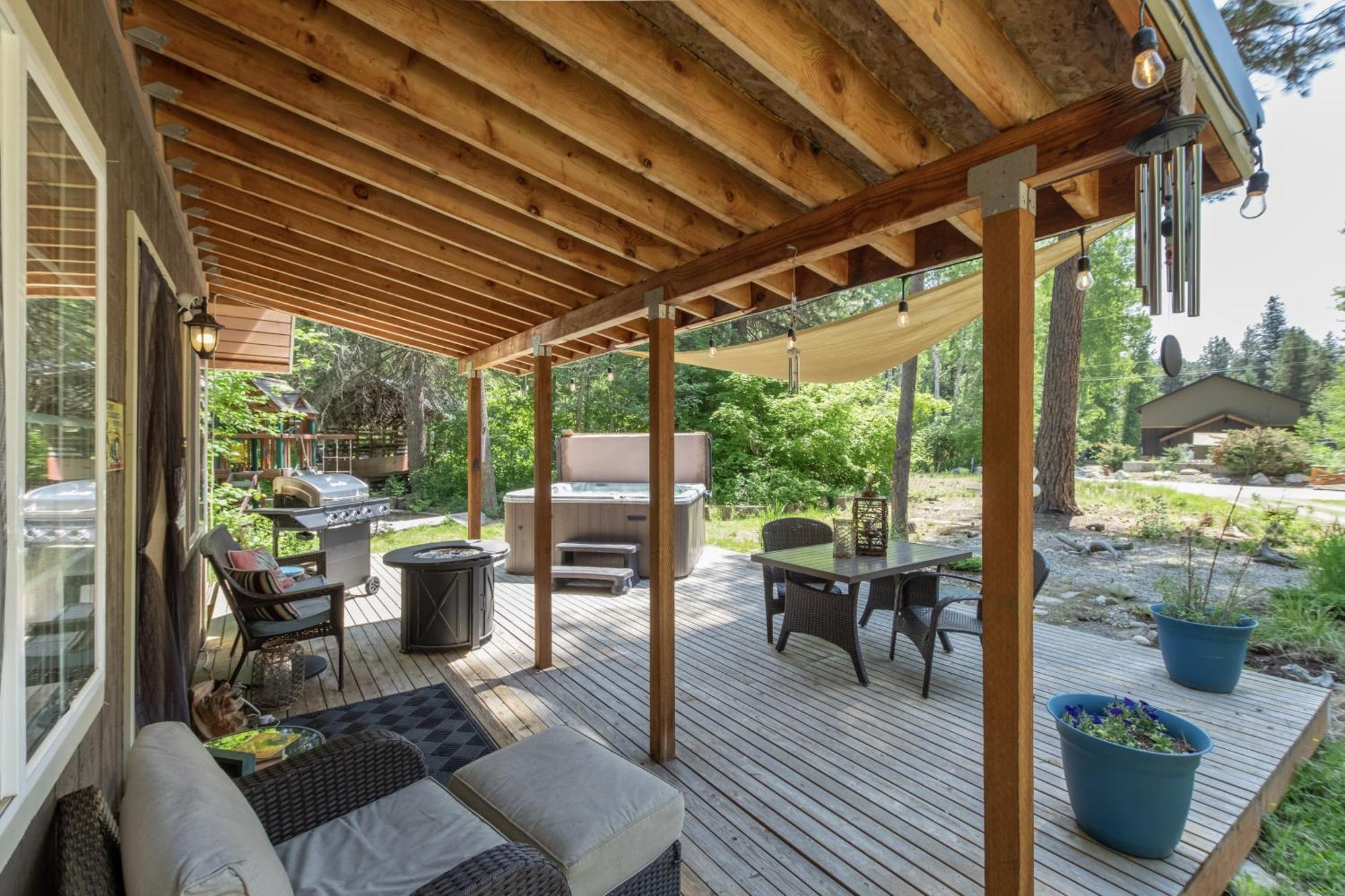 ליבנוורת' Lil Bigfoot Chalet By Nw Comfy Cabins מראה חיצוני תמונה